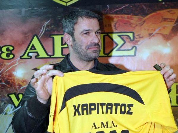 Με τη φανέλα του στο ματς!