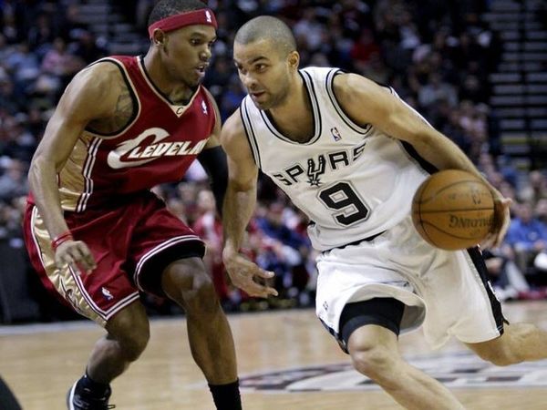 Ξέσπασαν οι Σπερς