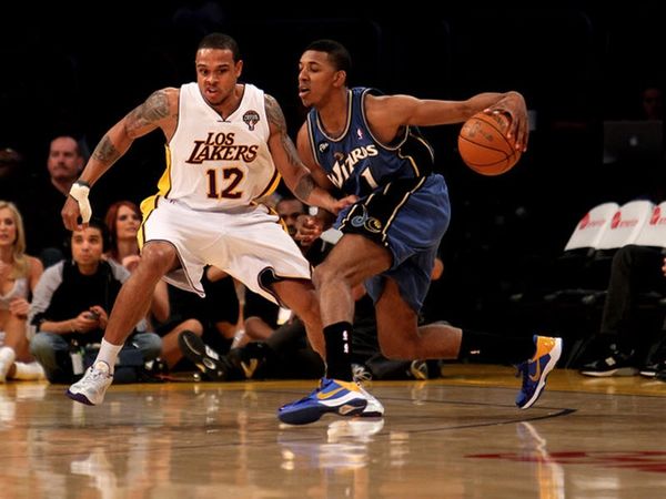 Eκτός έδρας νίκη οι Ουίζαρντς