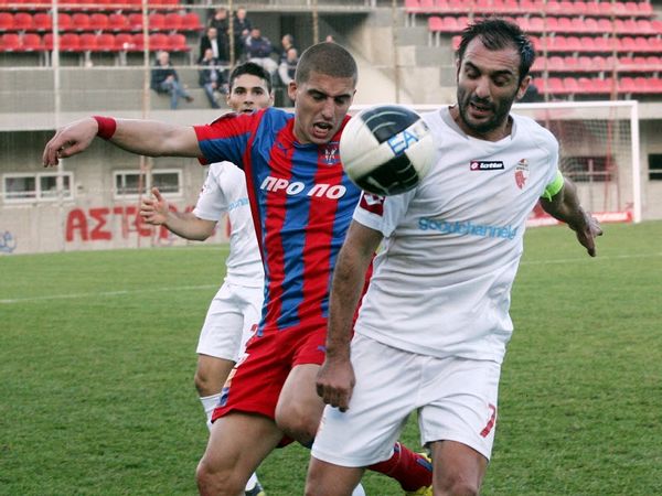 Επιστρέφει ο Χωριανόπουλος