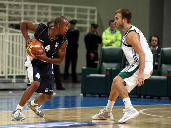 Χάνει πόντους ο ΜακΙντος