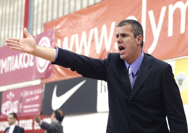 Ντεμπούτο με νίκη