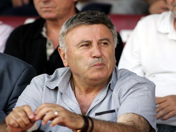 Συνεχίζεται η αβεβαιότητα