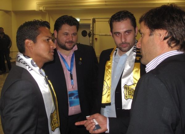 «Παγκόσμια προβολή!»