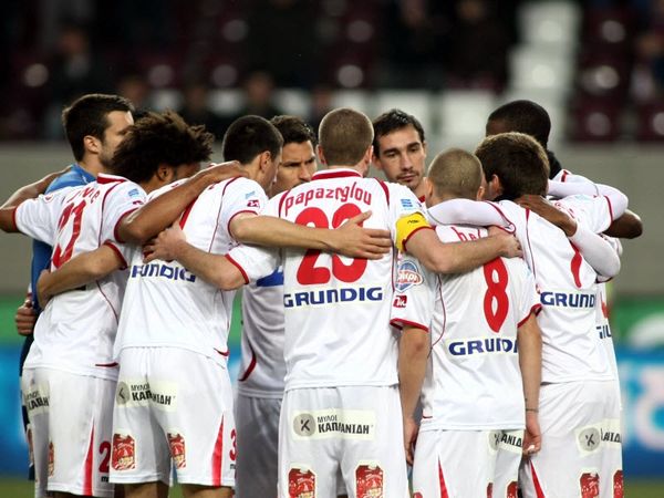 Παραίτηση Υφαντή