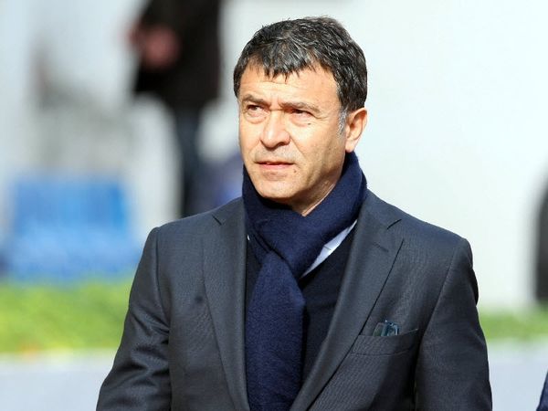 «Συνεχίζουμε απερίσπαστοι»