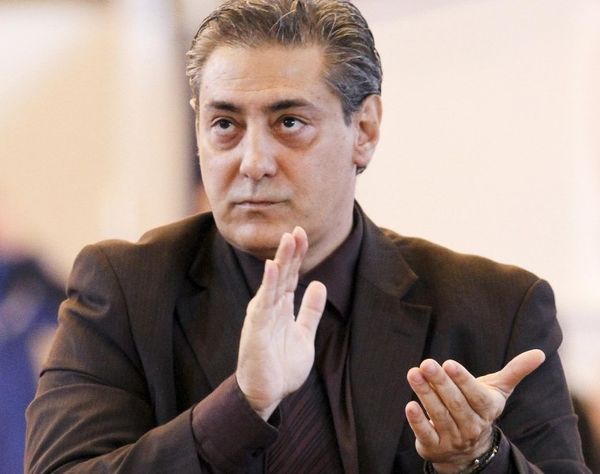 Με γεμάτες τσέπες