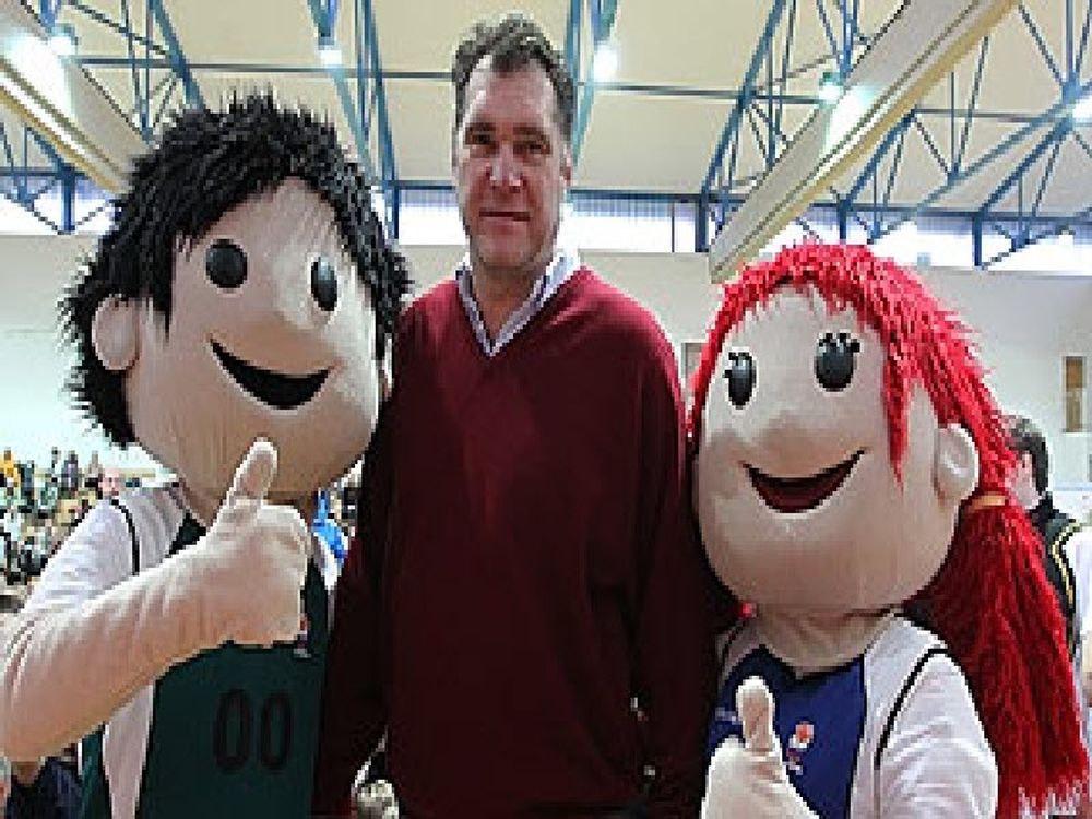 Στη Σλοβενία ο Σαμπόνις