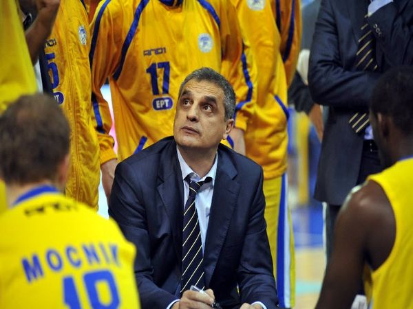 Χωρίς Ψαρόπουλο με Άρη