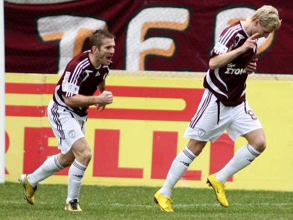 Αναζητά λύσεις ελέω απουσιών