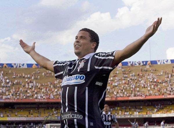 Ο Ρονάλντο και οι άλλοι 