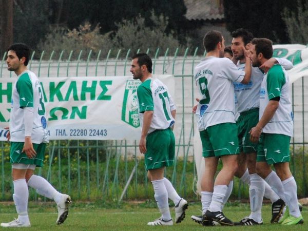 Μία απουσία