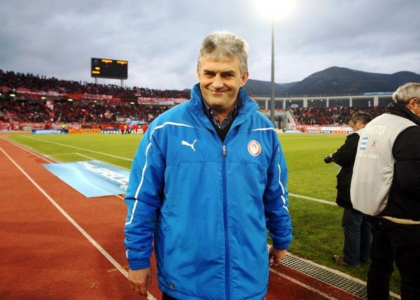 Ίδια πρόσωπα, άλλο σύστημα!