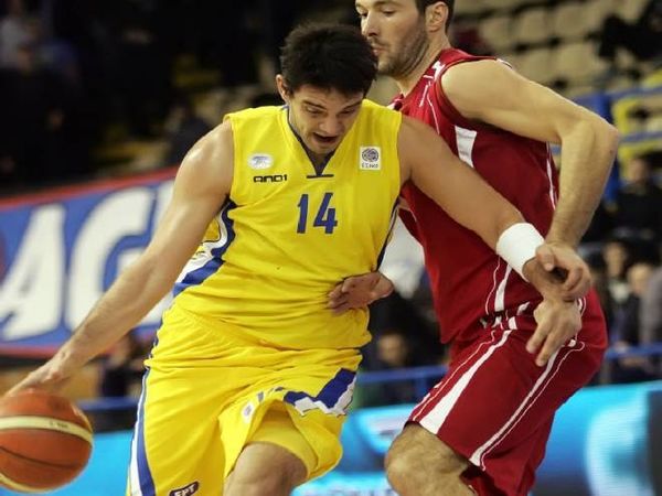 «Αφιερωμένη στον γιο μου»