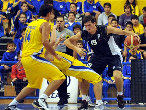 Προληπτικά έξω δύο