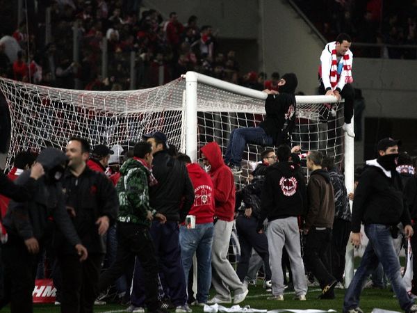 Εισαγγελέας για το ντέρμπι!