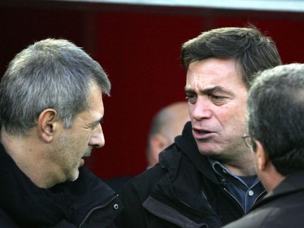 Μαζεύτηκαν… άντρες