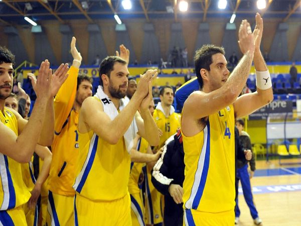 Δύο μισθοί, όλα καλά…