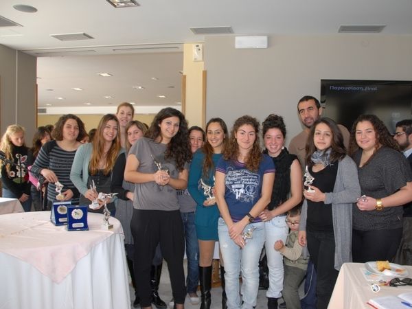 Έκοψε την πίτα του