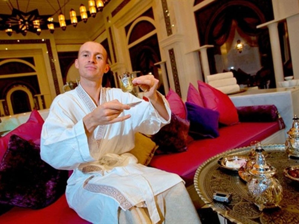 Στα πούπουλα ο Νταβιντένκο