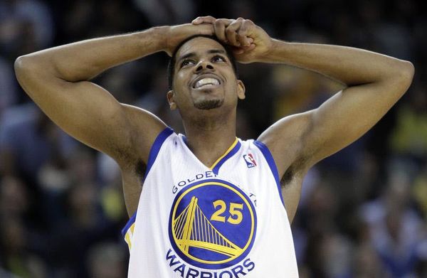 Στους Γκρίζλις ο Κάρνεϊ