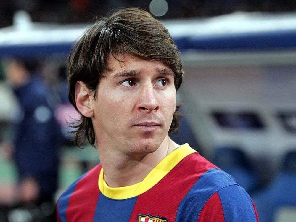 Μέσι εναντίον πολιτικού