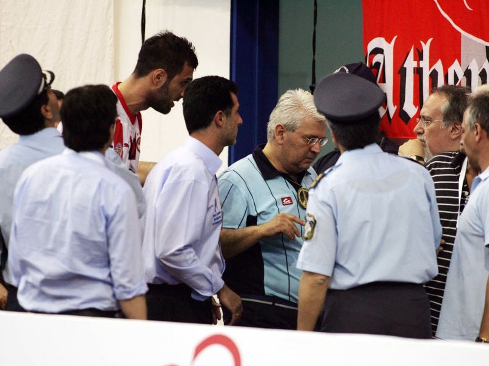 Αποχή οι διαιτητές!