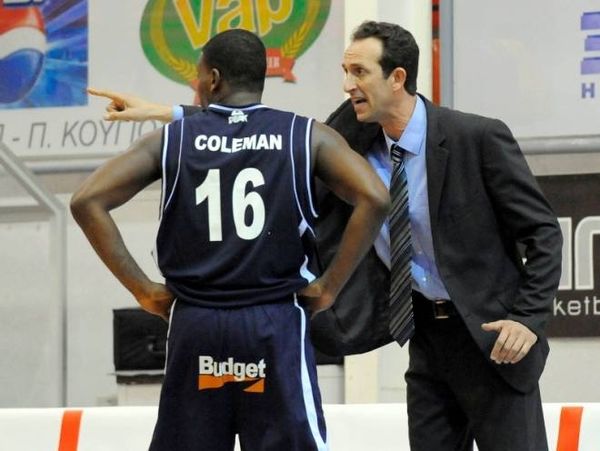 Με έξι παίκτες!