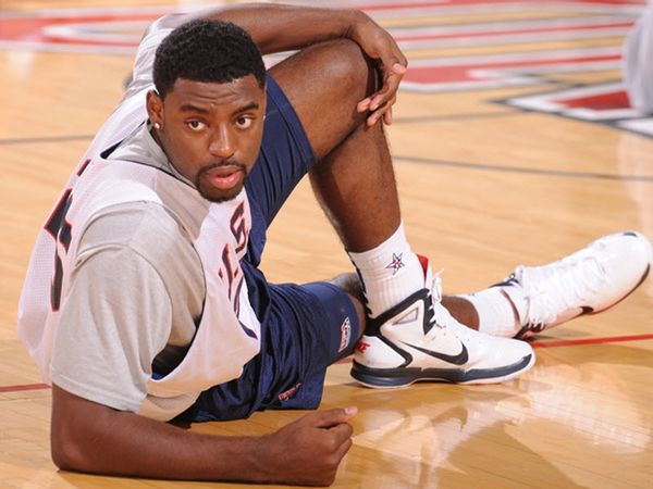 Τρεις εβδομάδες εκτός ο Έβανς