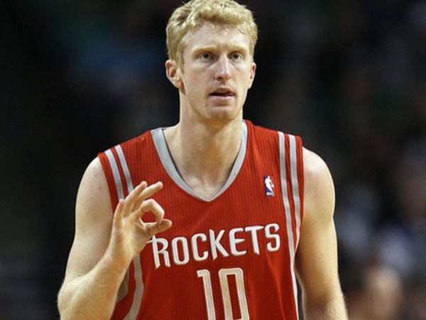 Πλησιάζουν οι Ρόκετς