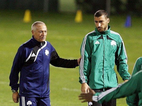 Ψάχνει λύσεις