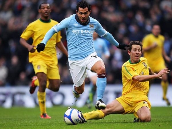 Δε φεύγει ο Τέβεζ