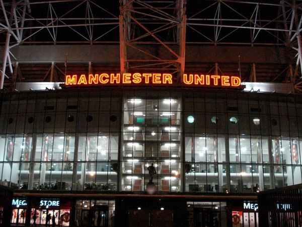 Επιμένουν στο Κατάρ…