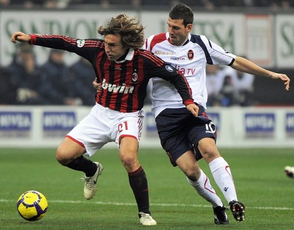 Αρκετοί μνηστήρες για Πίρλο 