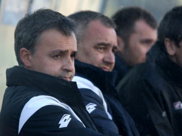 Εκτός και ο Νικέζ