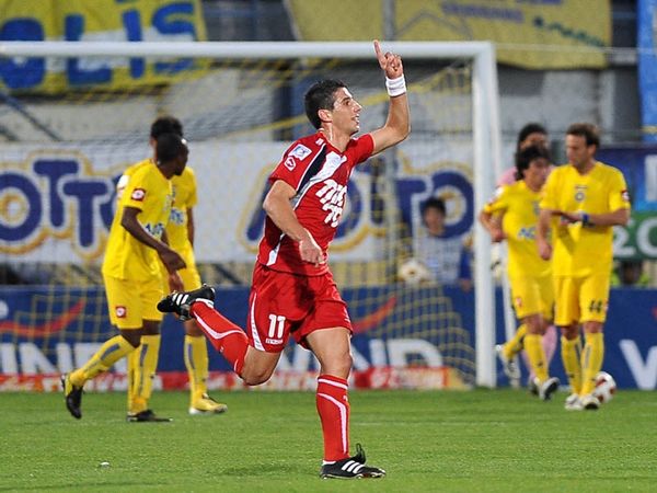 Νοκ άουτ ο Παντελιάδης