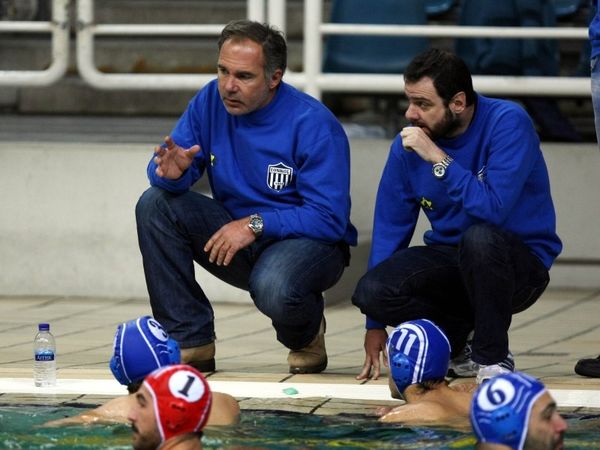 Ένας σώζεται, ένας «πνίγεται»!