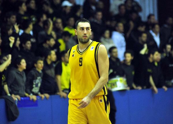 Νίκη ελπίδας για ΑΕΚ