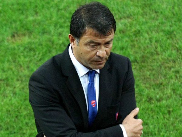 Κόντρα στην παλιά του αγάπη