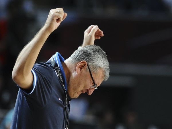 Ο Καζλάουσκας στην ΤΣΣΚΑ