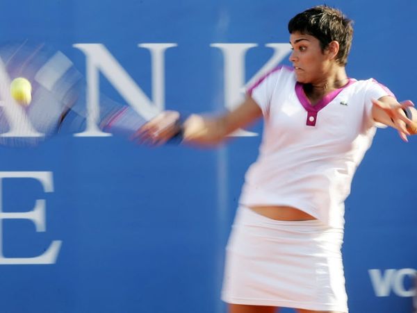 Στο κυρίως ταμπλό