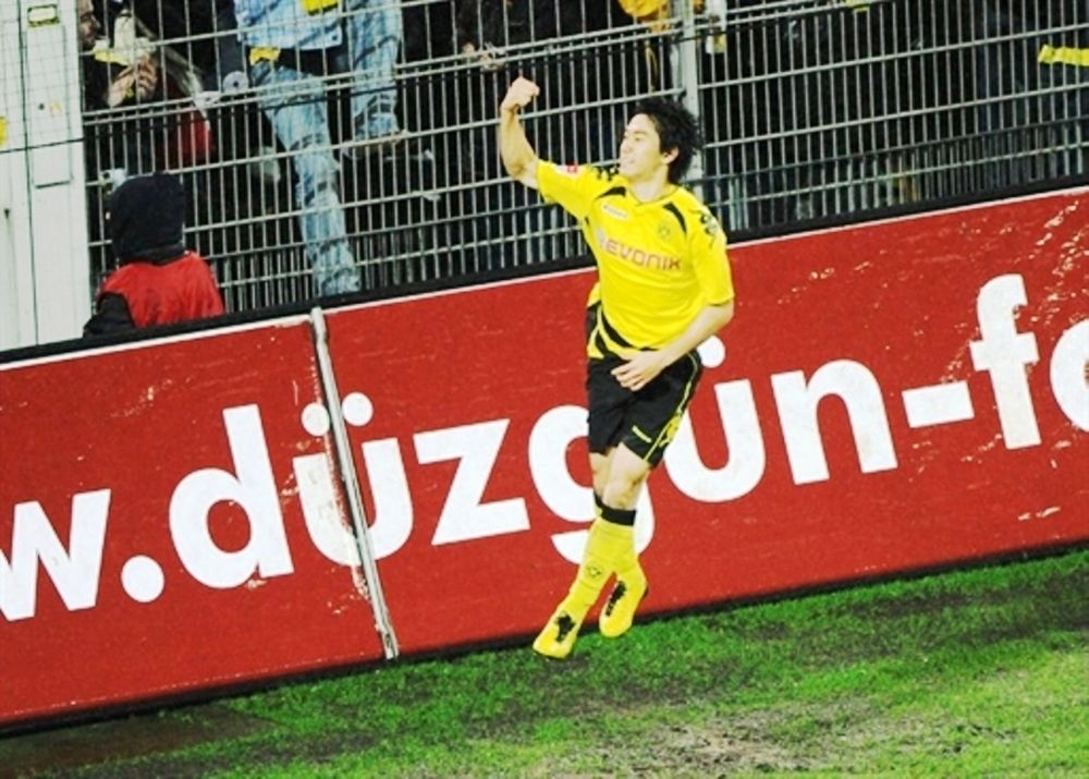 Επιστρέφει νωρίτερα 