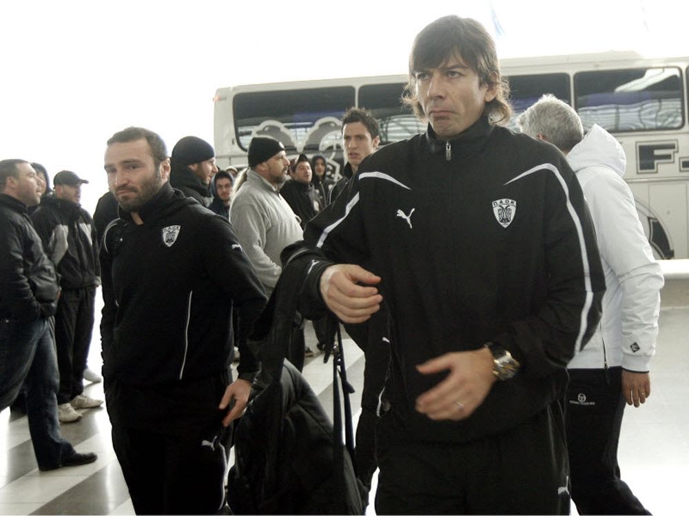 Αποθεωτική… αναχώρηση