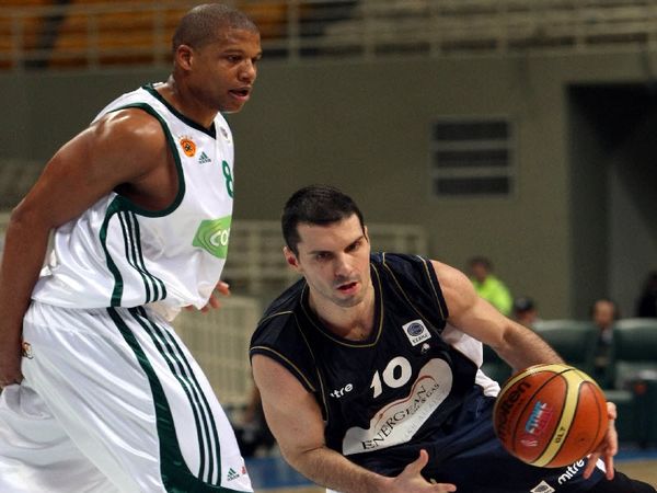 Ούτε διπλό…