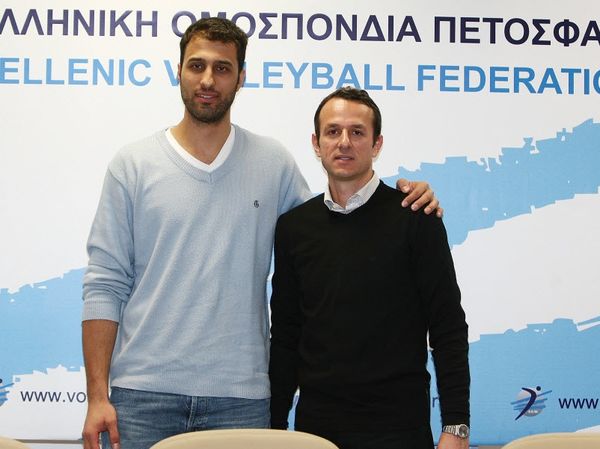  Καρφιά και μπλοκ στη… βία!