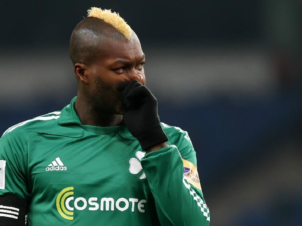 Περιμένοντας τον Σισέ