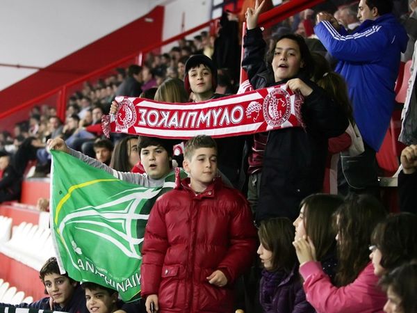 Ίδιο μοντέλο στο Ρέντη