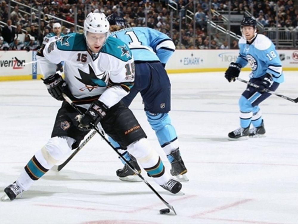 Πλησίασαν οι «καρχαρίες»