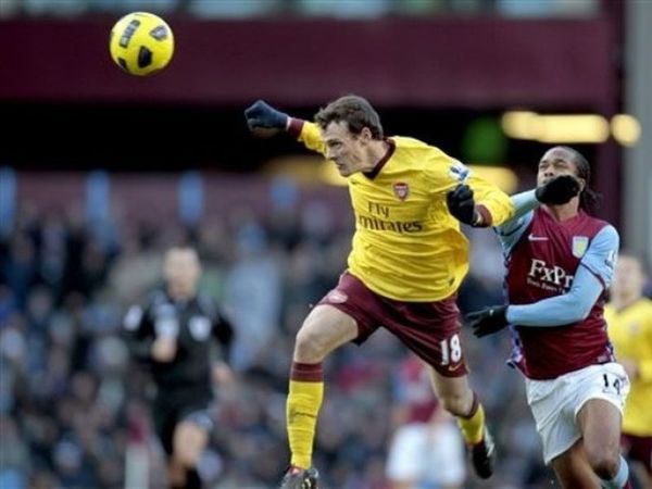 Σκιλασί: «Μόνο εμείς»