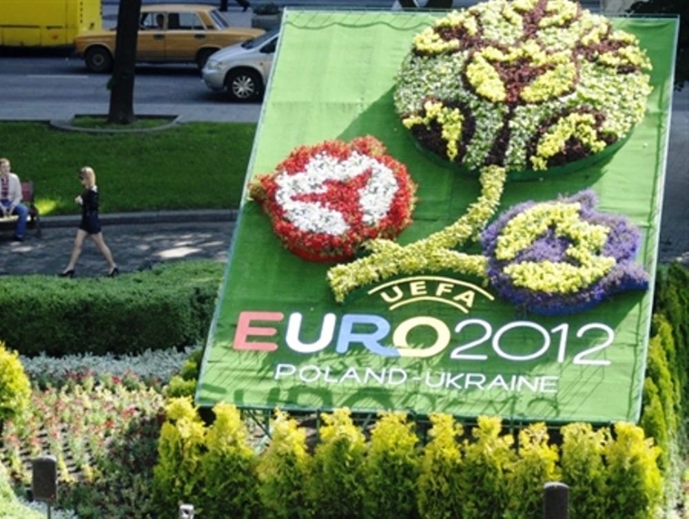 Με πέντε διαιτητές…